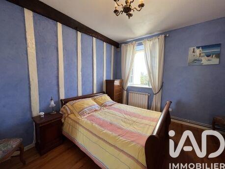 Maison - 200 m² - 7 pièces