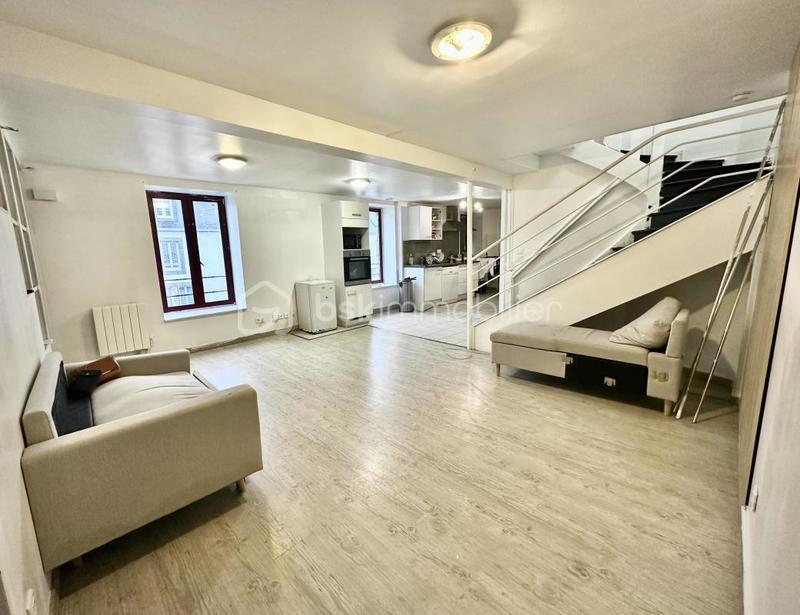 Immeuble - 490 m² - 13 pièces