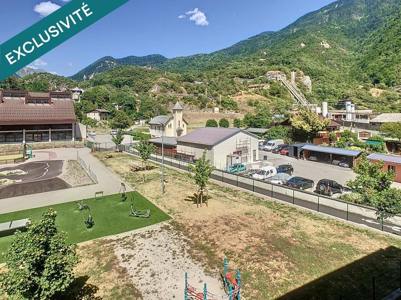 Appartement - 77 m² - 5 pièces