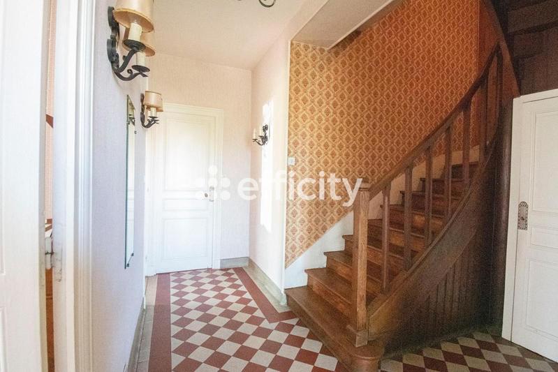 Maison - 123 m² - 6 pièces