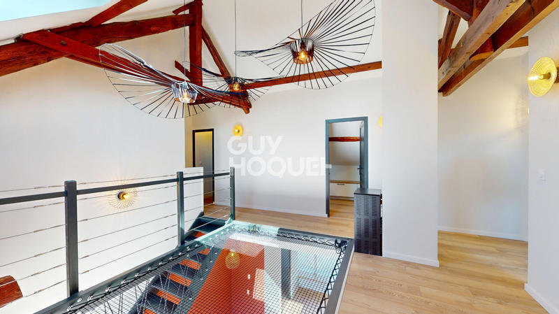 Appartement - 150 m² - 5 pièces