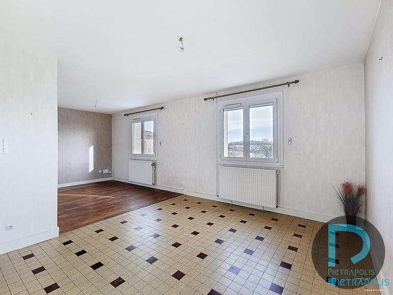 Maison - 128 m² - 7 pièces