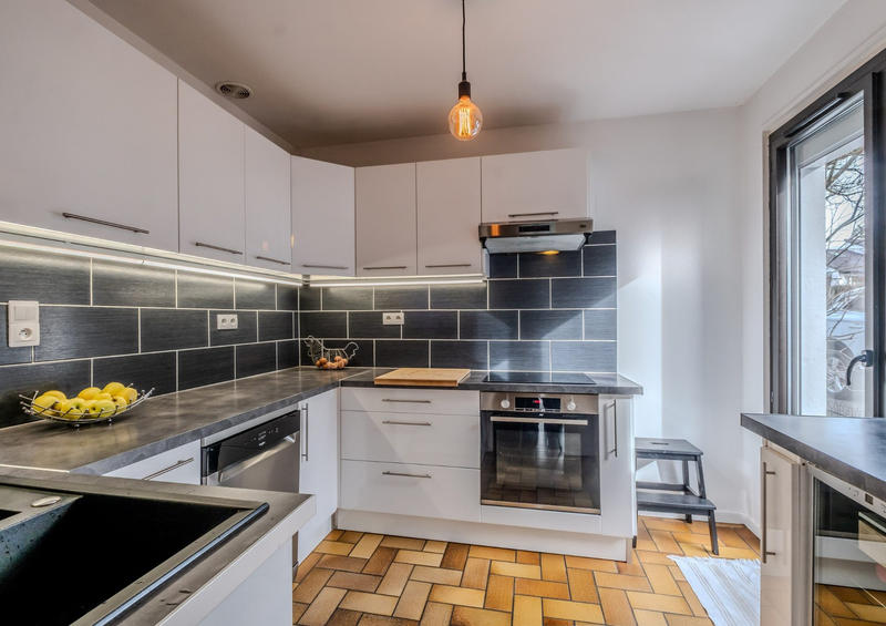 Maison - 96 m² - 5 pièces