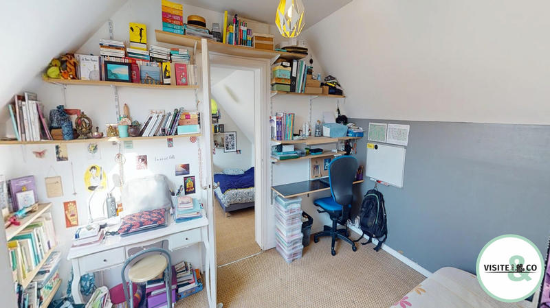 Maison - 85 m² - 5 pièces