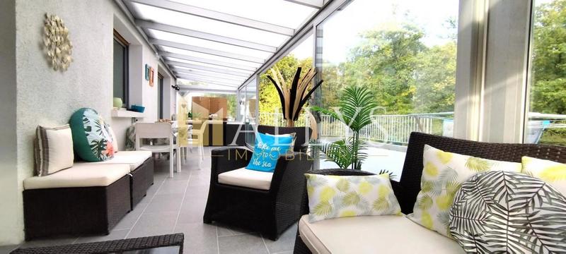 Maison - 165 m² - 8 pièces