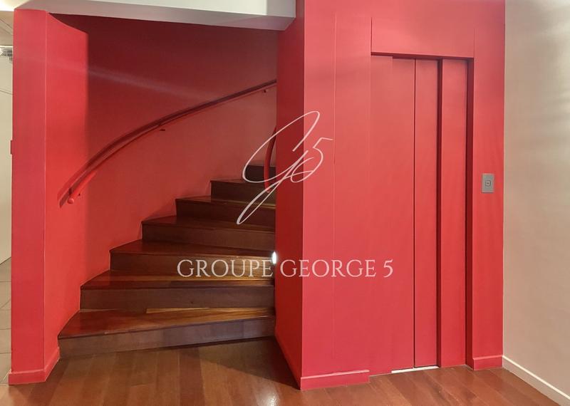 Immeuble - 624 m² - 20 pièces