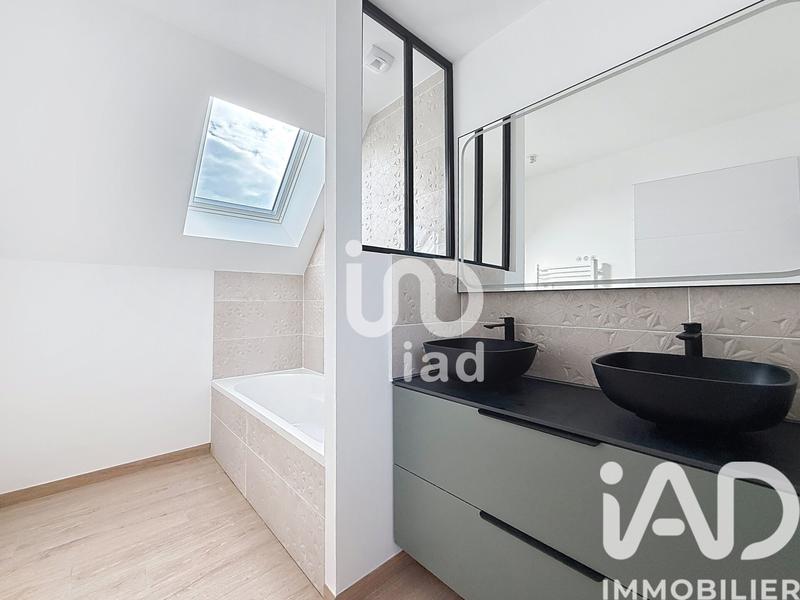 Maison - 140 m² - 5 pièces