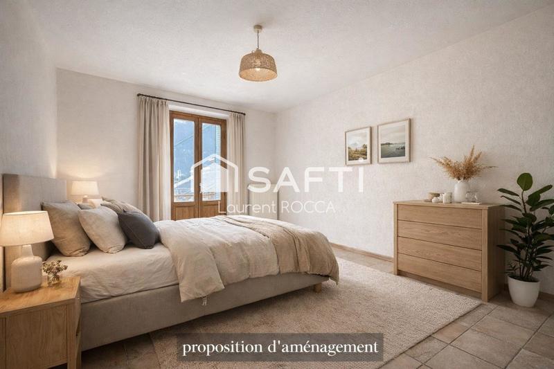 Maison - 110 m² - 4 pièces