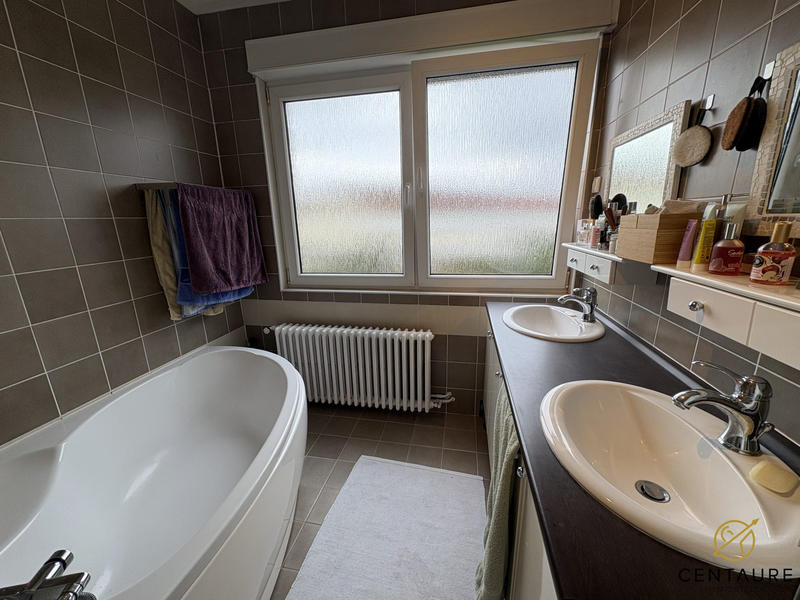 Maison - 148 m² - 5 pièces