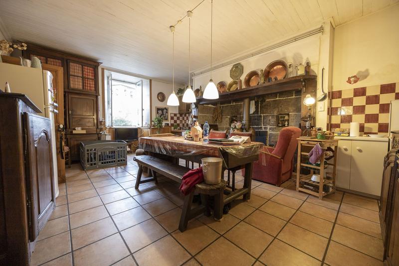 Maison ancienne - 153 m² - 5 pièces