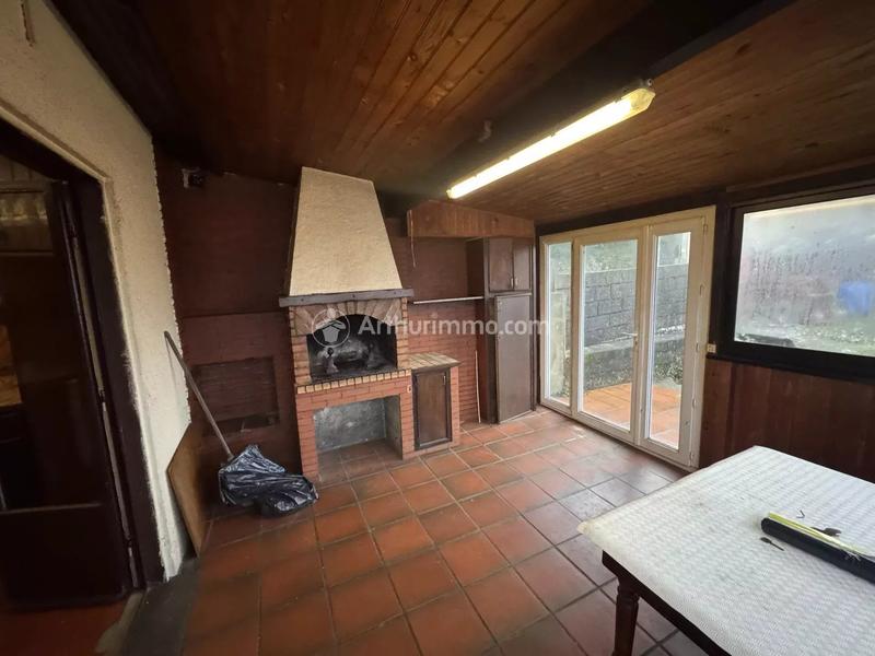 Maison - 85 m² - 6 pièces