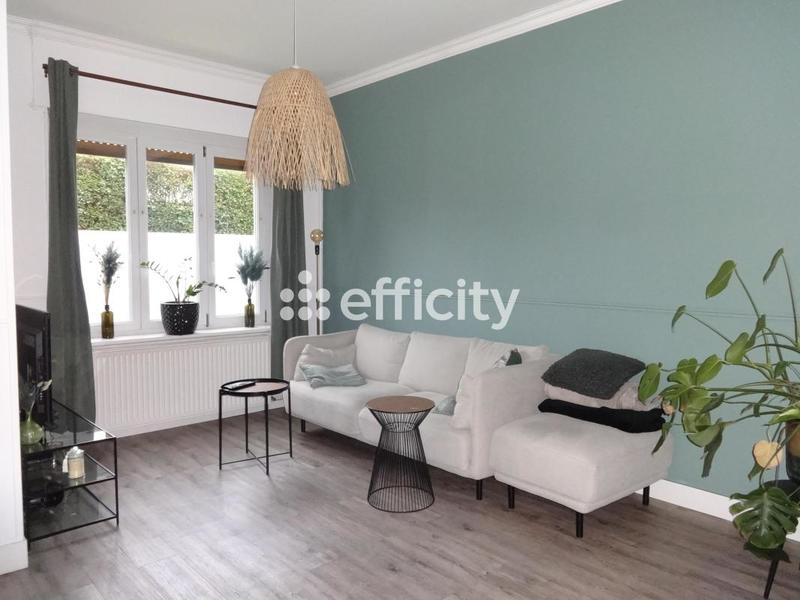 Maison - 110 m² - 6 pièces