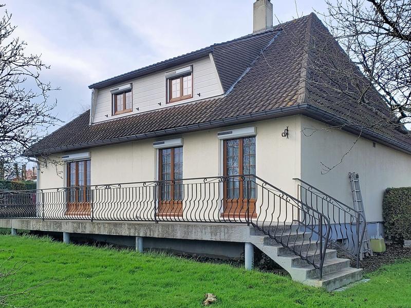Maison - 150 m² - 7 pièces
