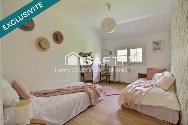 Maison - 163 m² - 8 pièces