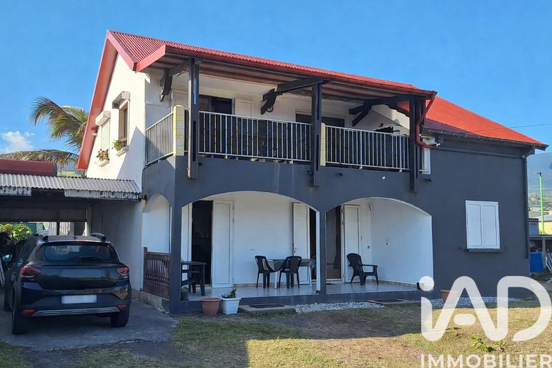 Maison - 180 m² - 8 pièces