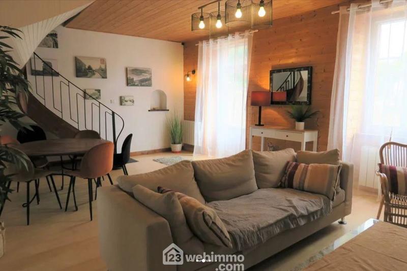 Maison - 128 m² - 4 pièces