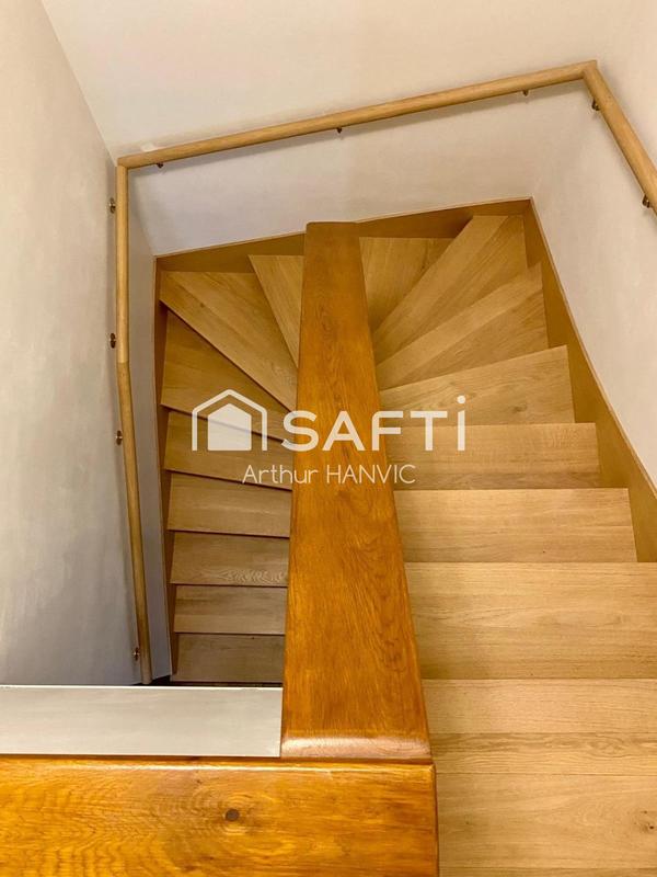 Maison - 130 m² - 7 pièces