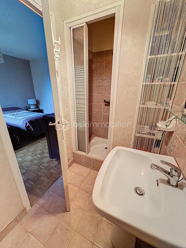 Maison - 167 m² - 7 pièces