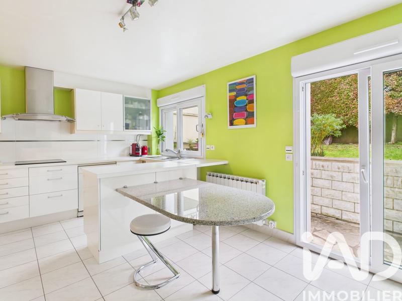 Maison - 167 m² - 6 pièces