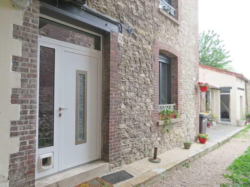 Maison - 144 m² - 8 pièces