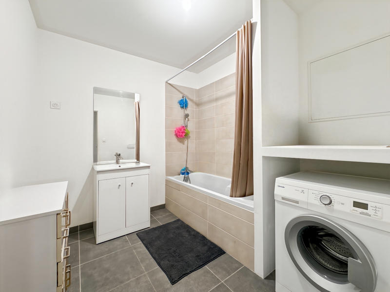 Maison - 84 m² - 4 pièces