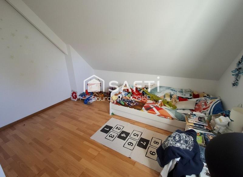 Maison - 130 m² - 6 pièces