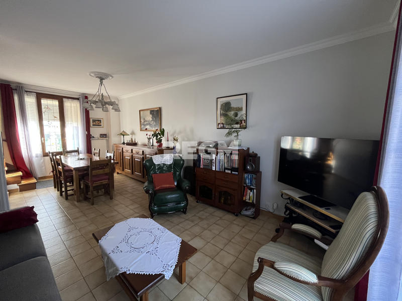 Maison - 75 m² - 4 pièces