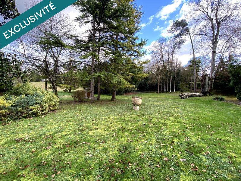 Maison - 300 m² - 10 pièces