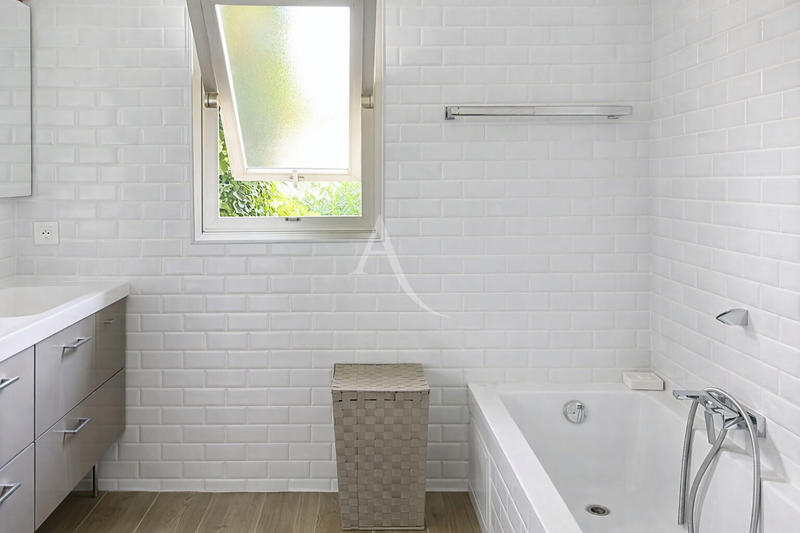 Appartement - 76 m² - 3 pièces