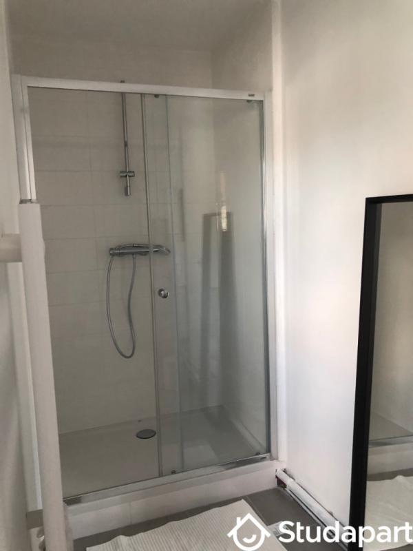 Chambre - 13 m² - 1 pièce