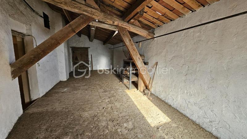 Maison de village - 80 m² - 5 pièces