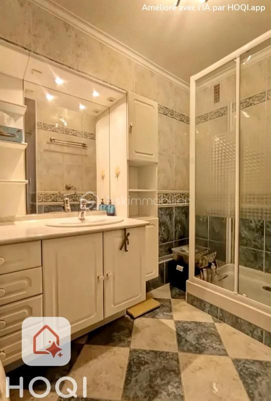 Appartement - 84 m² - 4 pièces