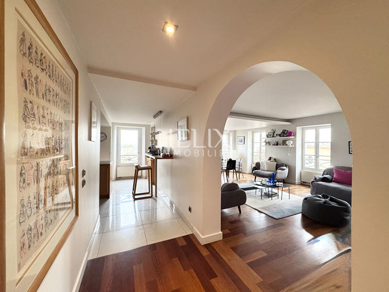 Appartement - 130 m² - 4 pièces