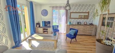 Maison traditionnelle - 95 m² - 5 pièces