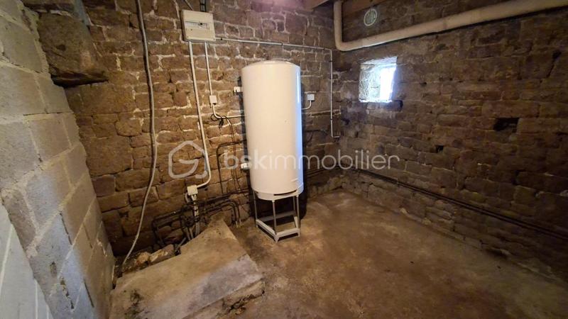 Maison en pierre - 107 m² - 6 pièces