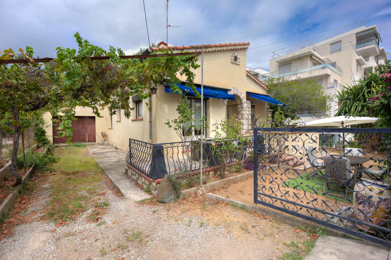 Appartement - 74 m² - 2 pièces