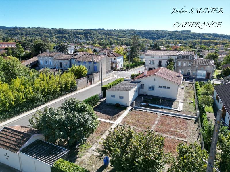 Maison - 170 m² - 8 pièces