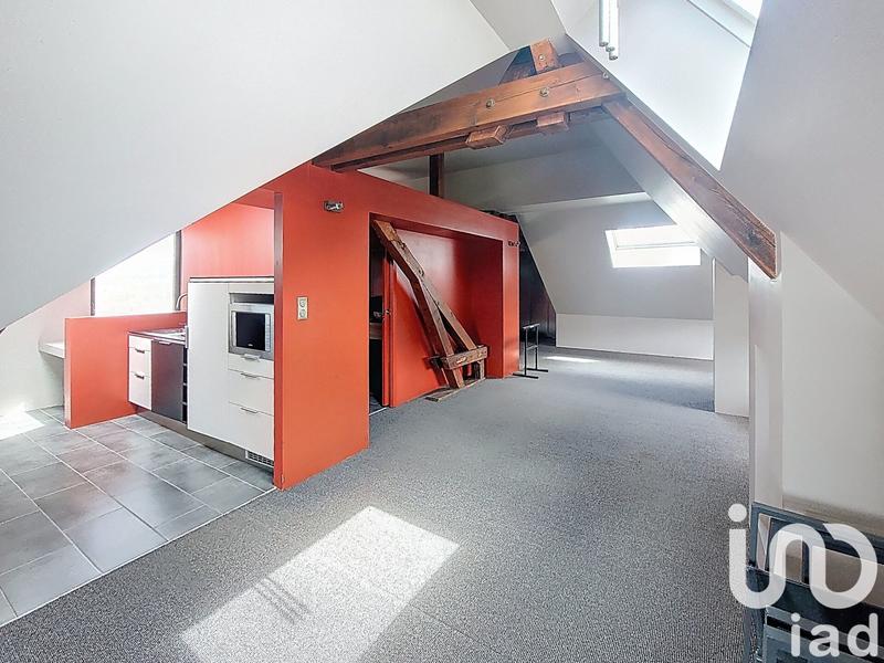 Maison - 204 m² - 7 pièces