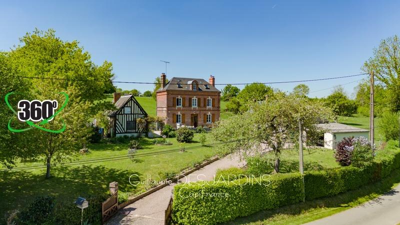 Maison - 140 m² - 6 pièces