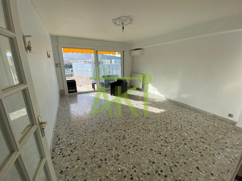 Appartement - 95 m² - 4 pièces