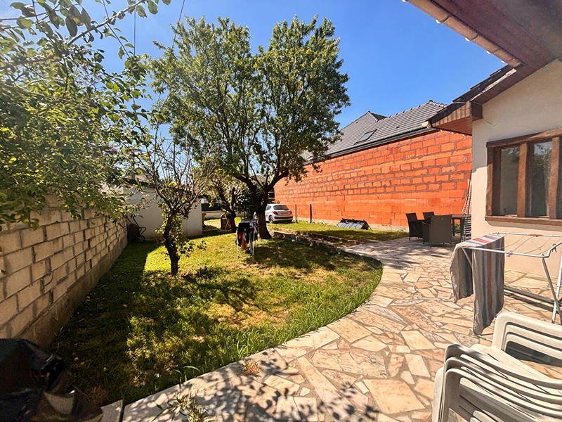 Maison - 106 m² - 6 pièces