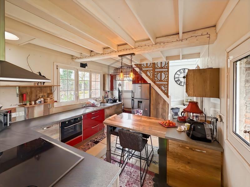 Maison - 146 m² - 5 pièces