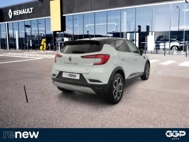 Renault Captur E-Tech Plug-in 160 Intens