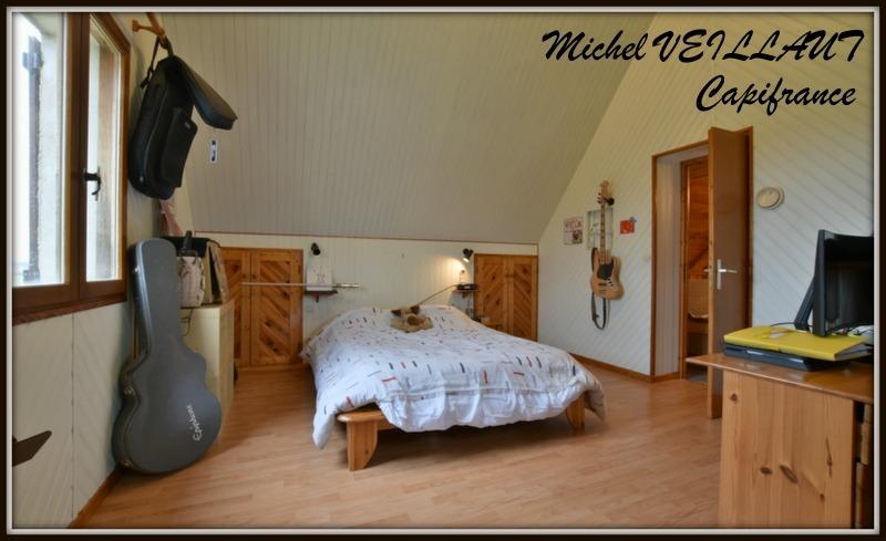 Maison - 220 m² - 9 pièces