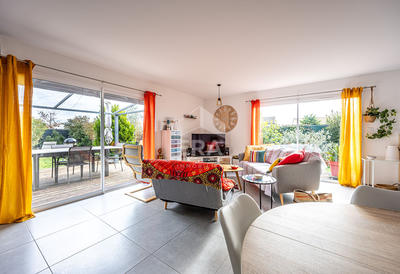 Maison - 100 m² - 4 pièces