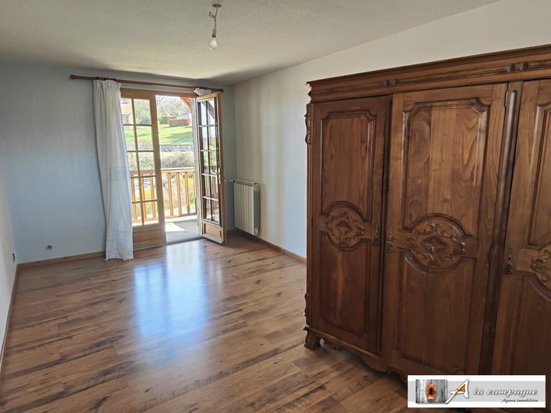 Maison - 179 m² - 4 pièces