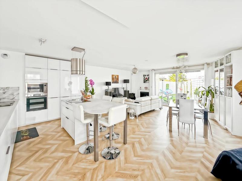 Appartement - 76 m² - 3 pièces