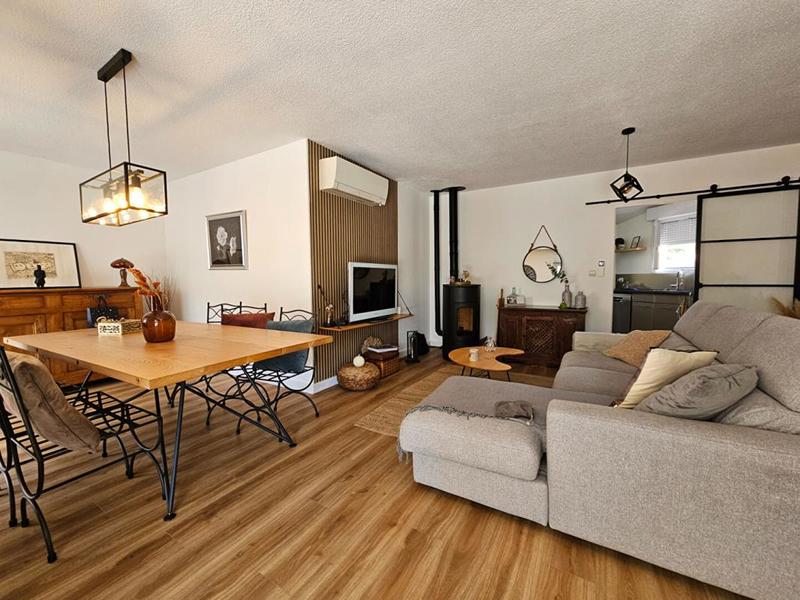 Maison - 95 m² - 5 pièces