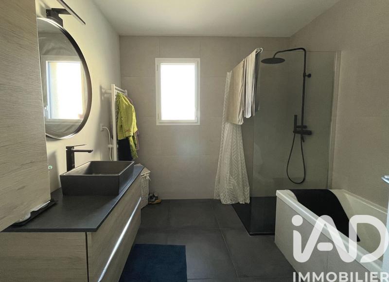 Maison - 121 m² - 5 pièces