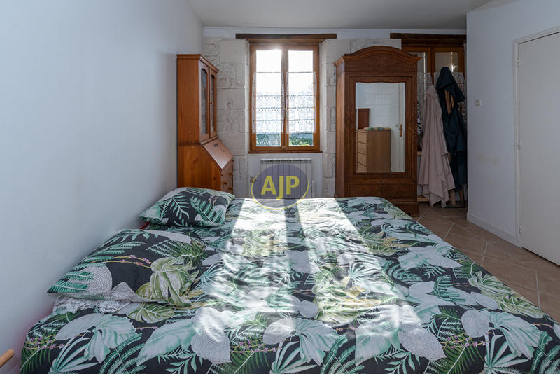 Maison - 170 m² - 5 pièces